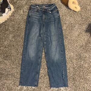 American Eagle baggy jean
